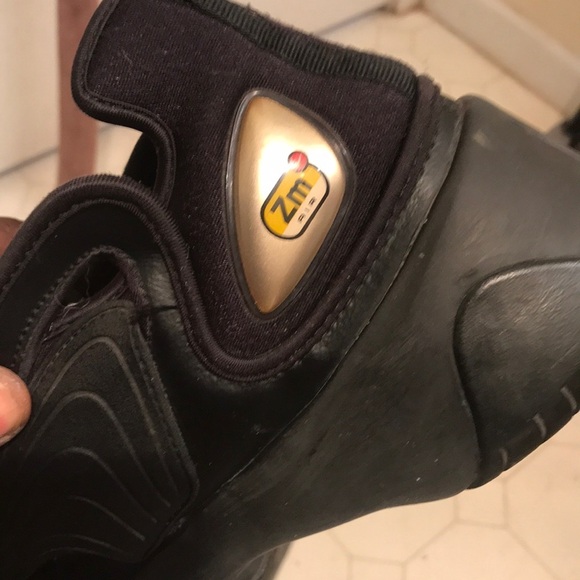 Nike - Picture 6 of 7